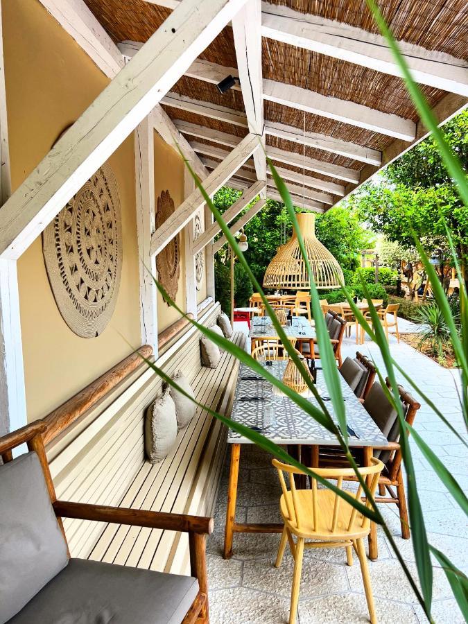 Friends Family Hotel Lozenets Ngoại thất bức ảnh